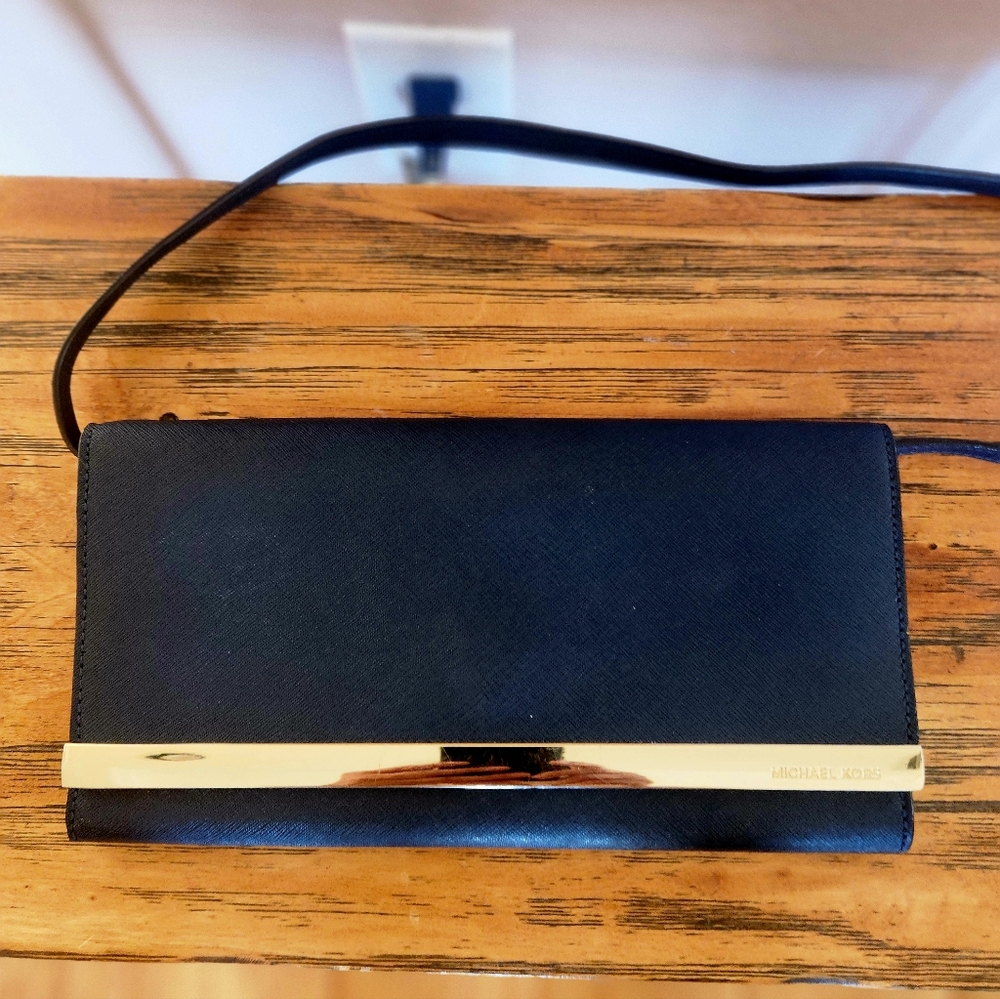 Michael kors shoulder bag